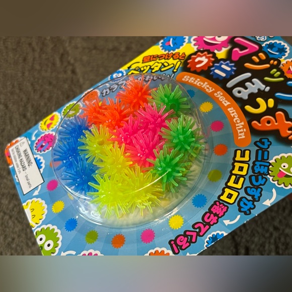 Daiso Japan Sticky Sea Urchin Toy Bright Neon Colors Funny Wall Crawler Novelty - Picture 5 of 8